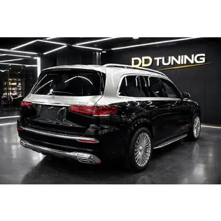 Bakre stötfångare med diffuser Maybach GLS600 foto 1