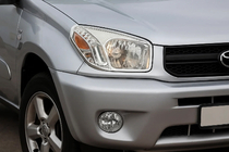 Toyota Rav 4 2001–2005 Kromade strålkastarramar (2 st, plast) 2003–2006 foto 1