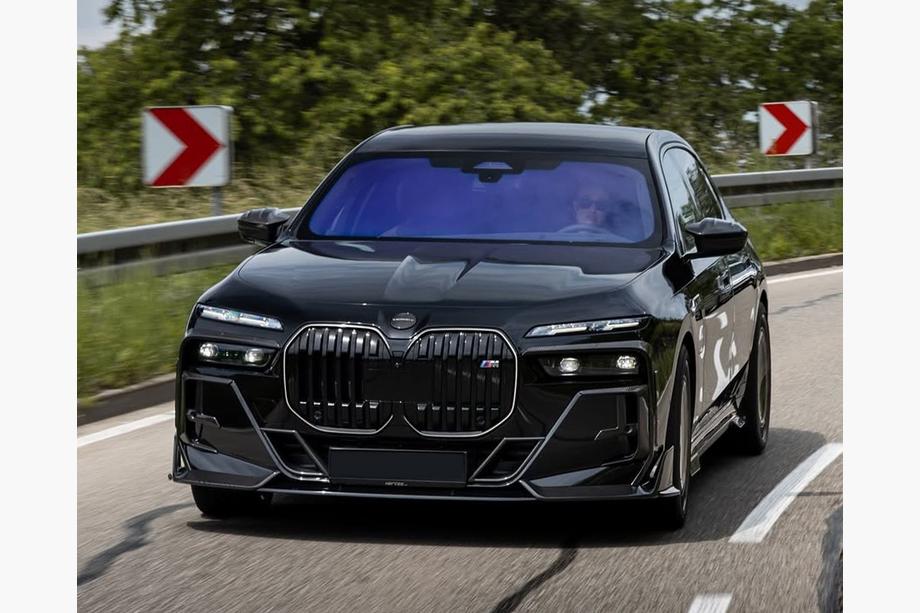 BMW 7-serie G70/G71 2022– MNSR-Style Carbon bodykit Image