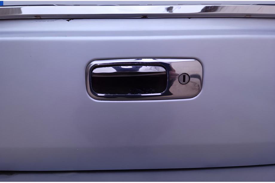 Volkswagen Caddy 2004–2010 Bakluckehandtagskåpa (rostfritt stål) OmsaLine – italienskt rostfritt stål Image