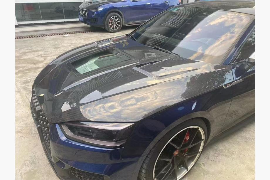 Audi A5 2016–2025 Kolfiberhuv V1 (2020-2024) Image