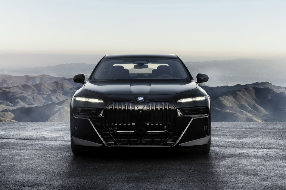 Test av BMW 7 Series (G70): lyx och innovation i sjunde generationen