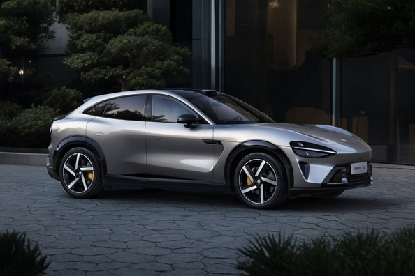 Test av elbilen Xiaomi YU7: futuristisk crossover med imponerande räckvidd