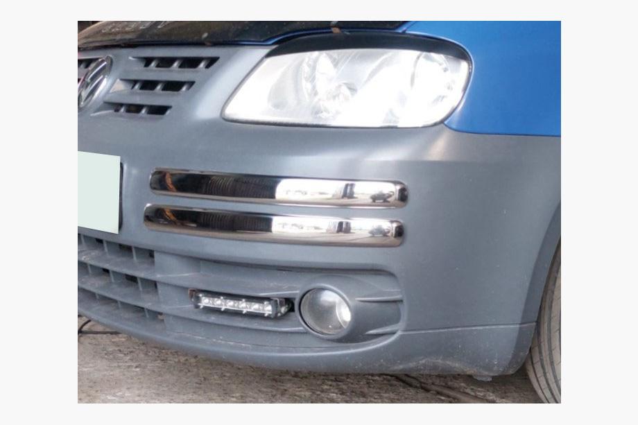 Volkswagen Caddy 2004–2010 Hörnskydd till främre stötfångaren (4 st, rostfritt stål) Carmos - turkiskt stål Image
