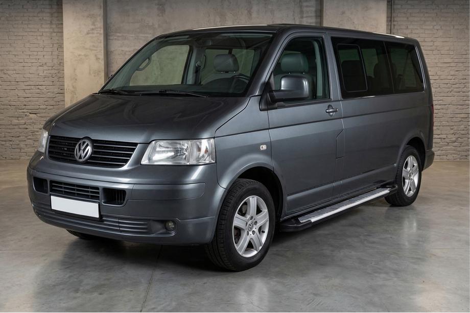 Volkswagen T5 Transporter 2003–2010 Sidosteg Line (2 st, aluminium) Lång hjulbas Image