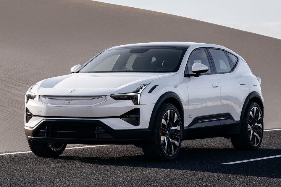 Test av Polestar 3: Skandinavisk elcrossover med fokus på teknik