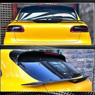 Nedre spoiler (2014-2021, kolfiber) foto 4