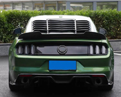 Ford Mustang 2015–2023 Spoiler V7 (Kolfiber) foto 4