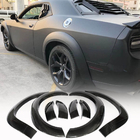 Dodge Challenger 2008–2023 Skärmkantslister (2015-2019, Kolfiber) foto 1