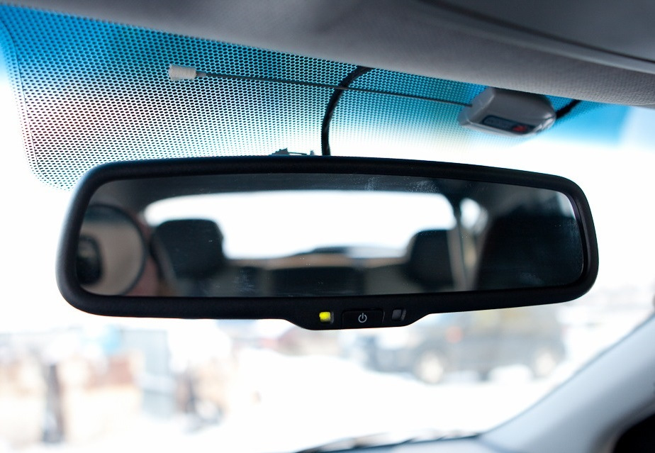 Så väljer du den perfekta innerbackspegeln till bilen