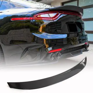 Spoiler V2 (kolfiber) Kia Stinger 2017–2023 foto 1