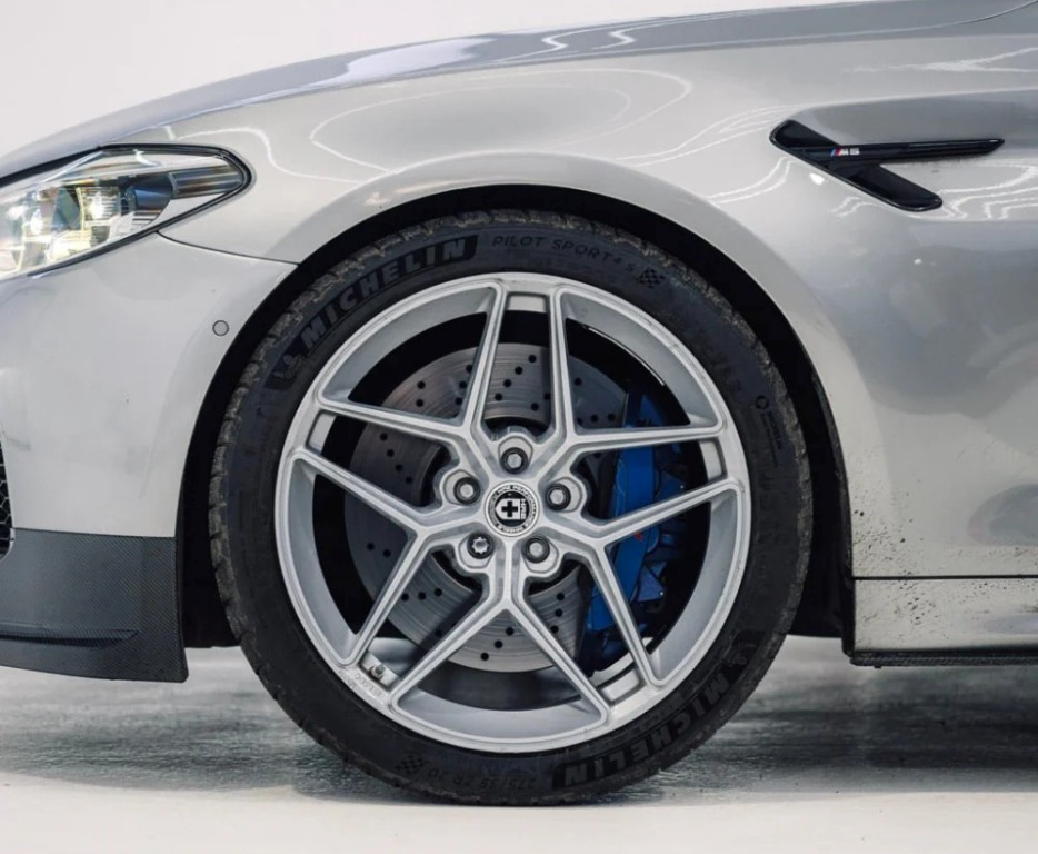 Stålfälgar eller aluminiumfälgar: vad ska du välja till bilen?