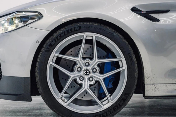 Stålfälgar eller aluminiumfälgar: vad ska du välja till bilen?