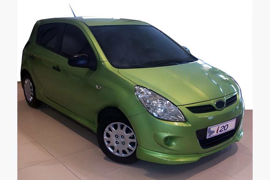 Hyundai I-20 2008–2012 Främre nedre läppspoiler (för lackering) Image