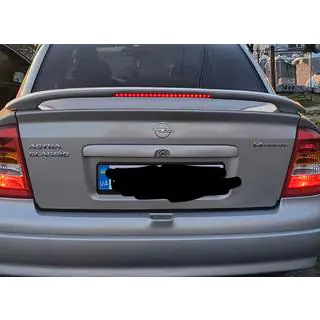 Spoiler Sedan (för lackering) foto 4