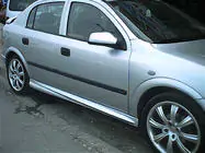 Opel Astra G Classic 1998–2012 Sidokjolar HB (för lackering) foto 1