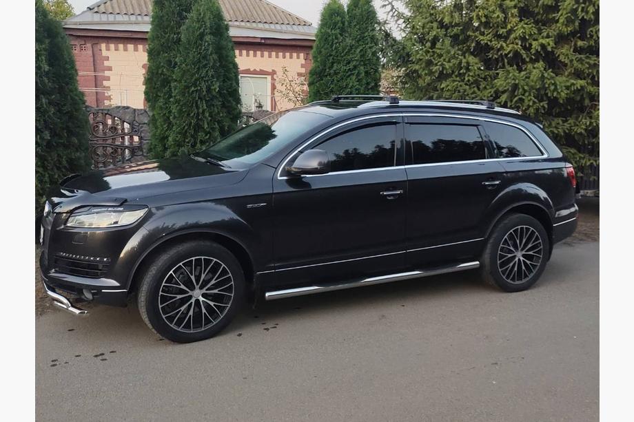 Audi Q7 2005–2015 Takräckesbågar (lastbågar) för integrerade takrails Skybar V2 120 cm (2 st) Grå Foto 4