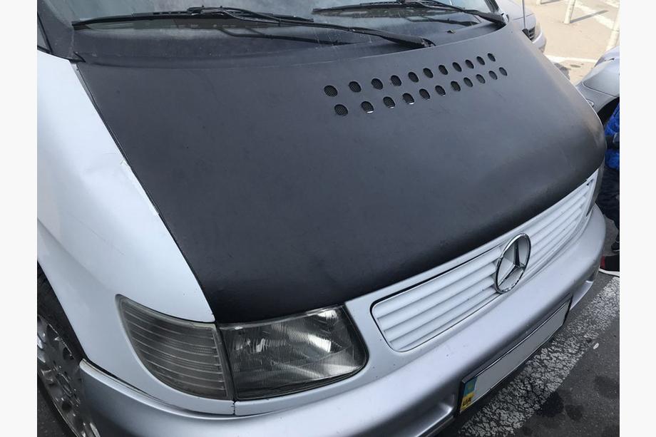 Mercedes Vito W638 1996–2003 Skydd för motorhuv (konstläder) Image