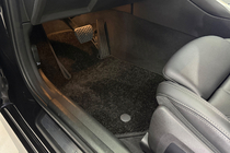 BMW 3-serien G20/G21 2018– Textilmattor Deluxe (Svarta) foto 2