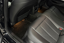 BMW 3-serien G20/G21 2018– Textilmattor Deluxe (Svarta) foto 4