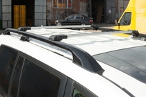 Kia Carnival 2021– Takräcke (lastbågar) för vanliga rails, låsbart med nyckel WingBar V1 (2 st) upp till 110 cm, grå foto 3