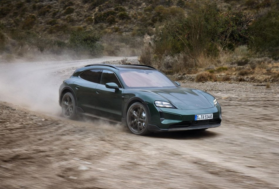 Porsche Taycan Cross Turismo 2024: Test av eldriven kombi
