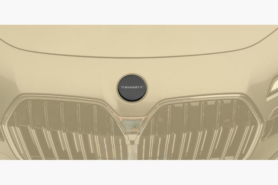 BMW 7-serie G70/G71 2022– Frontemblem MNSR (kolfiber) Image
