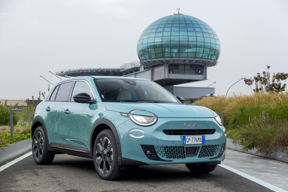 Test av Fiat 600e: Stilren elektrisk crossover