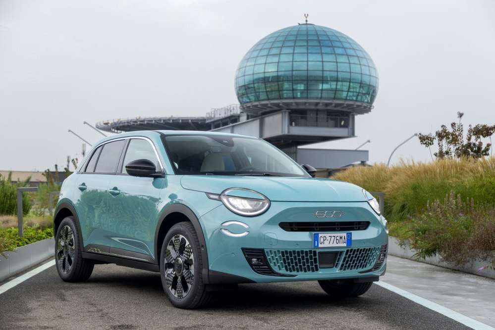Test av Fiat 600e: Stilren elektrisk crossover