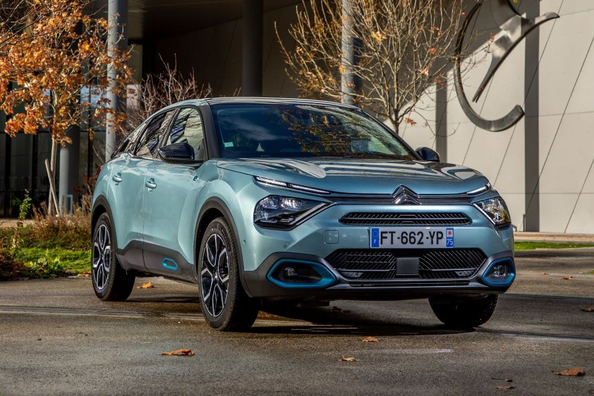Citroen e-С4: Test av elhalvkombi med fokus på komfort
