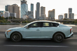 Genomgång av andra generationens Kia K4 2024-sedan foto 2