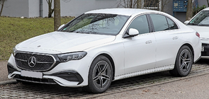 Mercedes E-class W214 2023– AMG-Line främre stötfångare foto 1