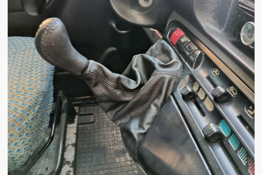 Fiat Scudo 1996–2007 Läderdamask för växelspak Image