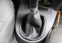 Volkswagen Caddy 2004–2010 Läderdamask för växelspak foto 3
