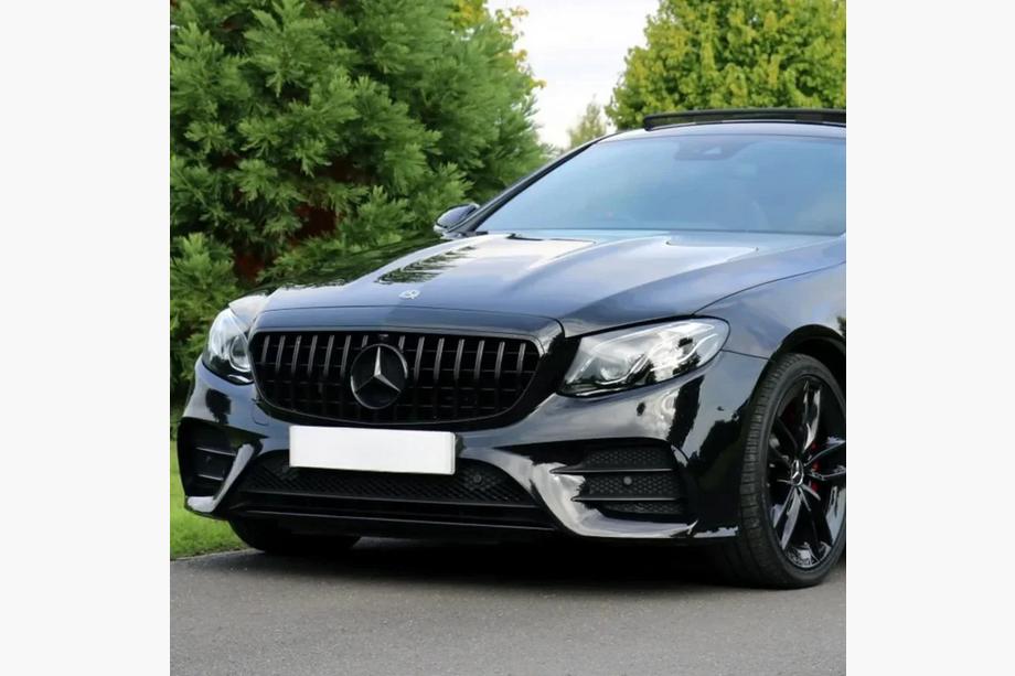 Mercedes E-class coupé C238 2016–2024 GT Panamericana Black frontgrill (för Avantgarde/AMG-Line/E43 AMG/E53 AMG 2016-2020) Image