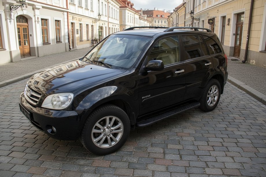 Chery Tiggo 1 2005–2016 Sidosteg Bosphorus Black (2 st, aluminium) Image