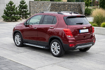 Chevrolet Trax 2012–2023 Sidosteg Line (2 st, aluminium) foto 1