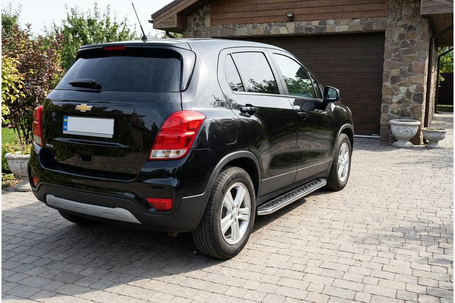 Chevrolet Trax 2012–2023 Sidosteg Maydos V1 (2 st, aluminium ↗ rostfritt stål) Image