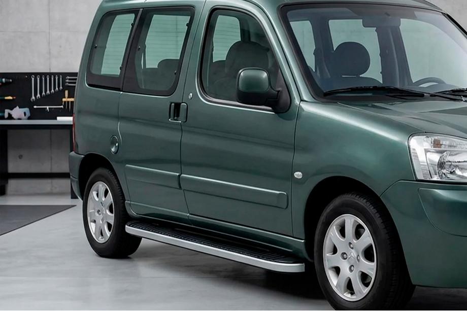 Peugeot Partner 1996–2008 Sidosteg Tayga Grey (2 st, aluminium) Image
