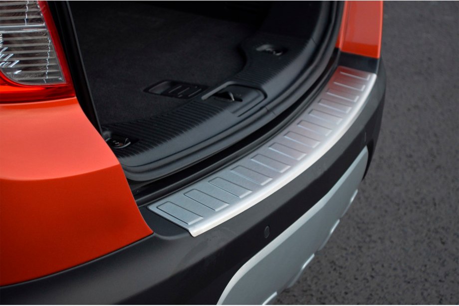 Chevrolet Trax 2012–2023 OmsaLine list till bakre stötfångaren (rostfritt) Image