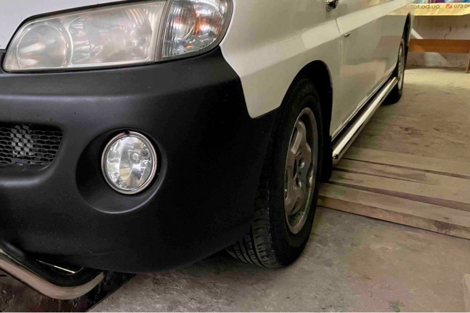 Hyundai H200, H1, Starex 1998–2007 Sidorör BB002 (2 st, rostfritt) Foto 1