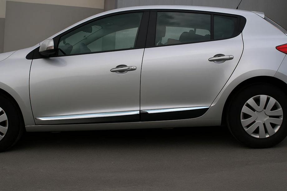 Renault Megane III 2009–2016 Dörrlister (HB, 4 st, rostfritt stål) Image