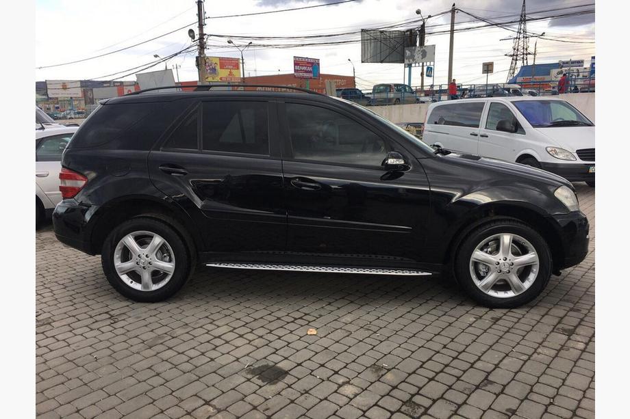 Mercedes ML W164 2005–2011 OEM sidosteg (2 st, aluminium) Foto 11