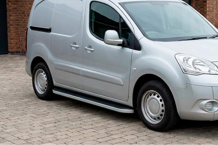 Peugeot Partner Tepee 2008–2018 Sidosteg Tayga Grey (2 st, aluminium) Image