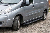 Citroen Jumpy 2007–2017 Sidosteg Bosphorus Black (2 st, aluminium) foto 1