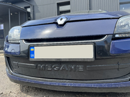 Renault Megane III 2009–2016 Vintertäckning för grill (2009-2013, nedre) Matt foto 6