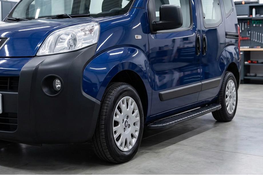 Citroen Nemo 2007–2017 Sidosteg Bosphorus Black (2 st, aluminium) Image