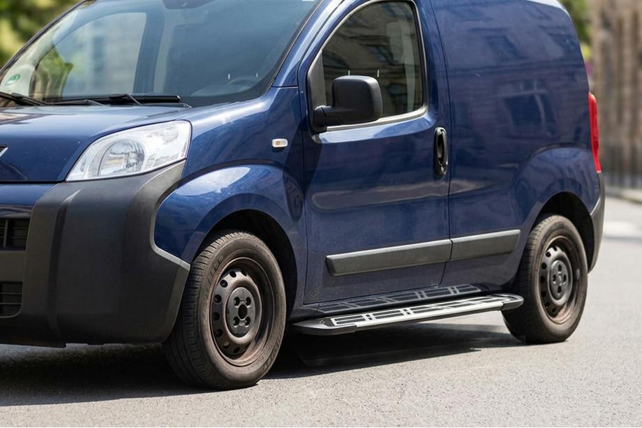 Peugeot Bipper 2008–2017 Sidosteg Sunrise (2 st, aluminium) Image