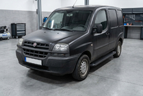 Fiat Doblo I 2001–2005 Sidosteg Allmond Black (2 st, aluminium) foto 1