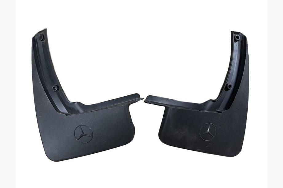 Mercedes GL class X164 2006–2012 Premium stänklappar bak (2 st) Image